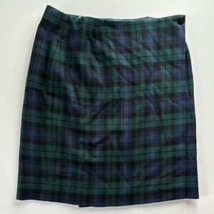 Women's Ann Taylor 100% Pure Wool Plaid Green and Blue Skirt Size 10